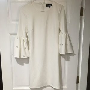 ⭐️ MovING SALe ! Lulu’s White Dress